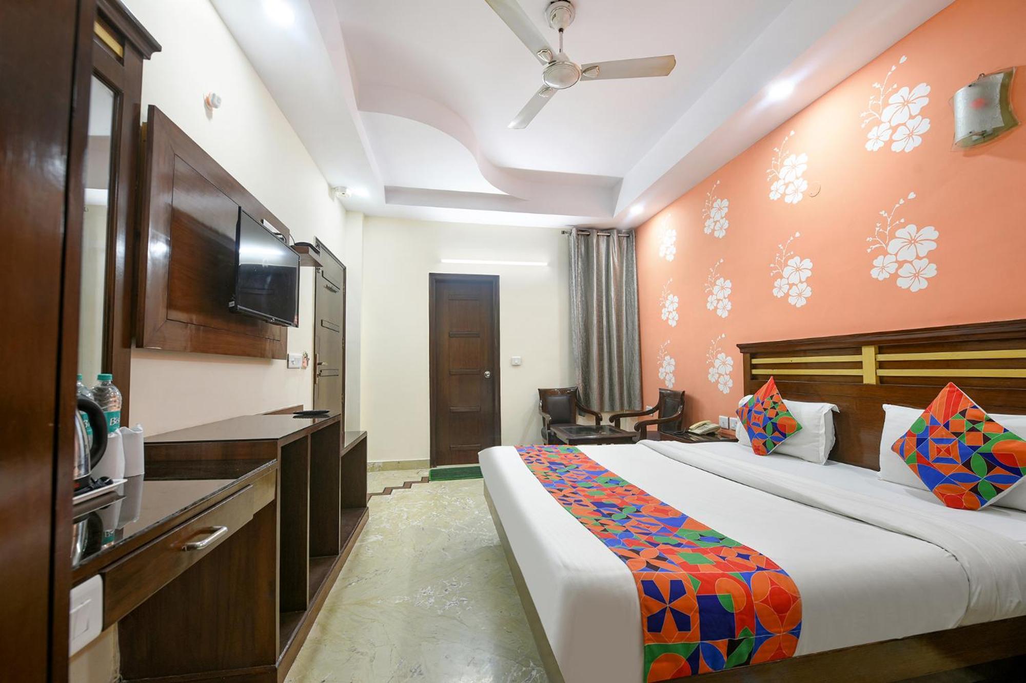 Fabhotel Jaggi Palace Karol Bagh Dillí Exteriér fotografie